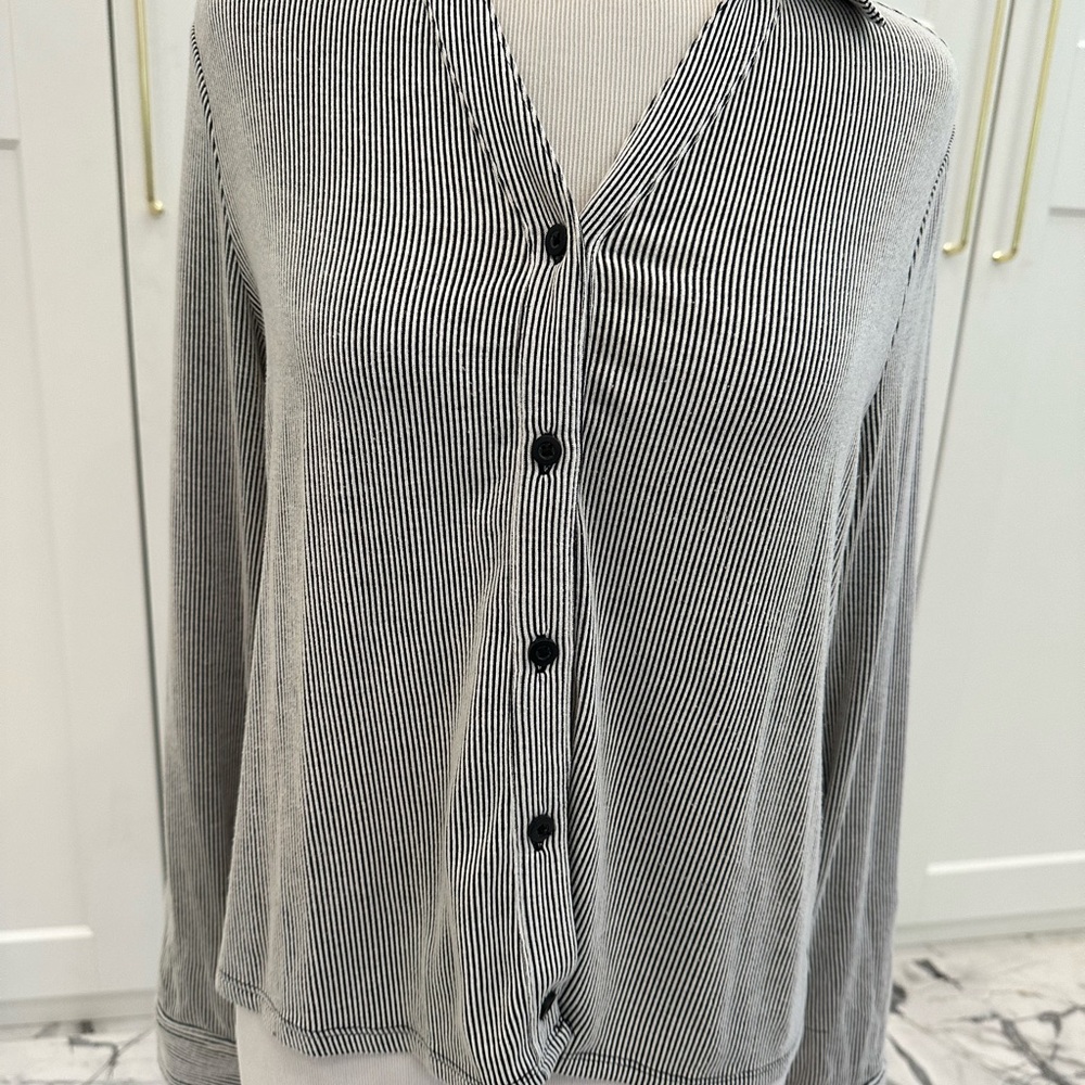Adrianna Papell Black & White Striped Button-Front Cardigan